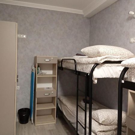Hostel "Гном & Gnome" Lviv Exteriör bild