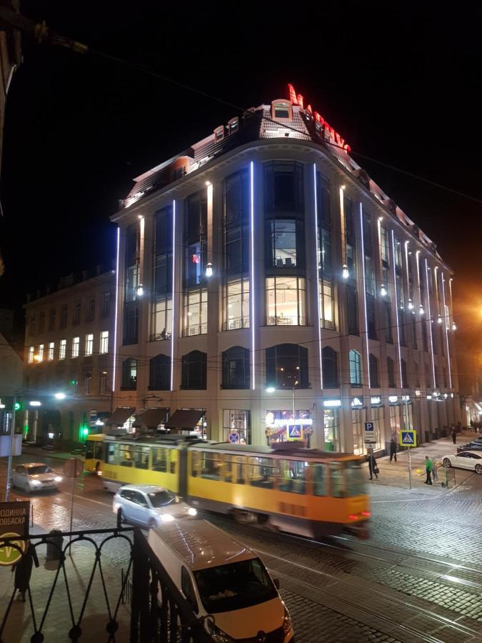 Hostel "Гном & Gnome" Lviv Exteriör bild